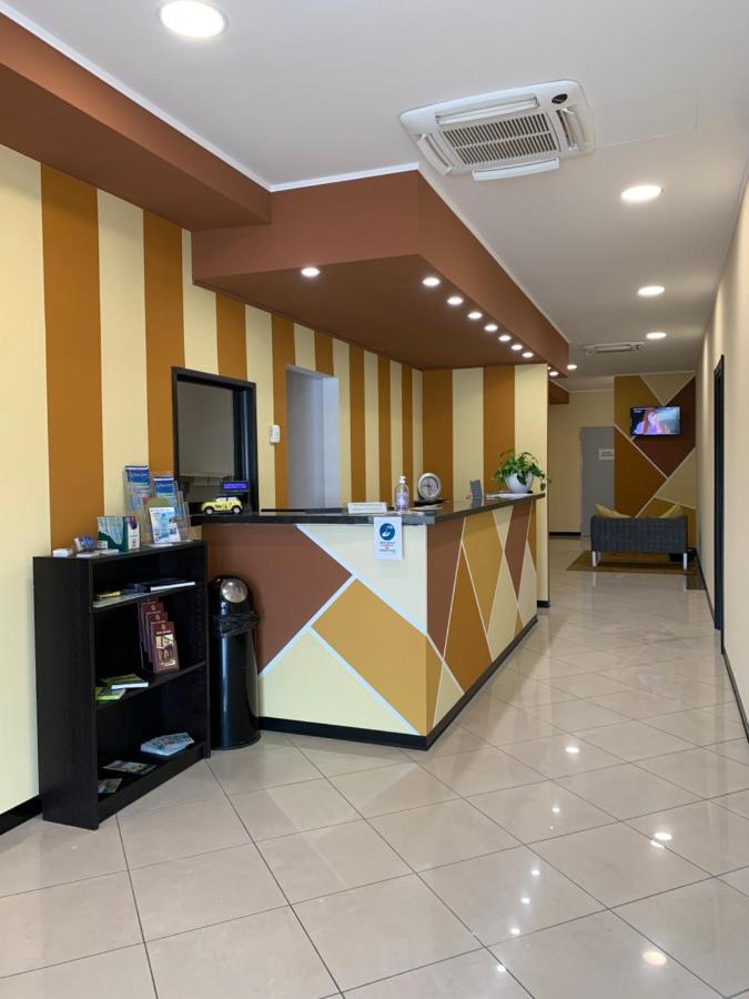 Hotel Bussana 포르토톨레 외부 사진