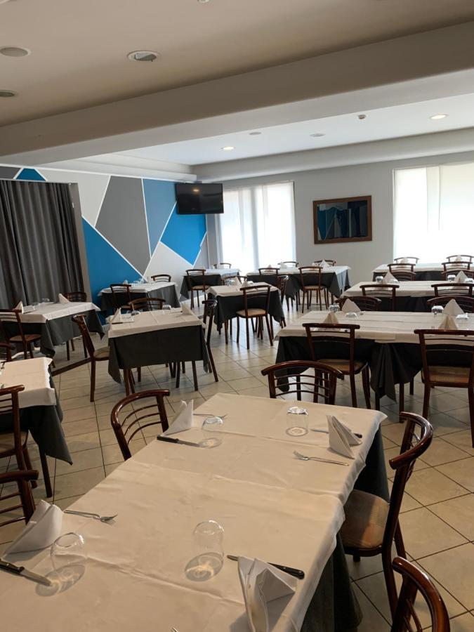 Hotel Bussana 포르토톨레 외부 사진